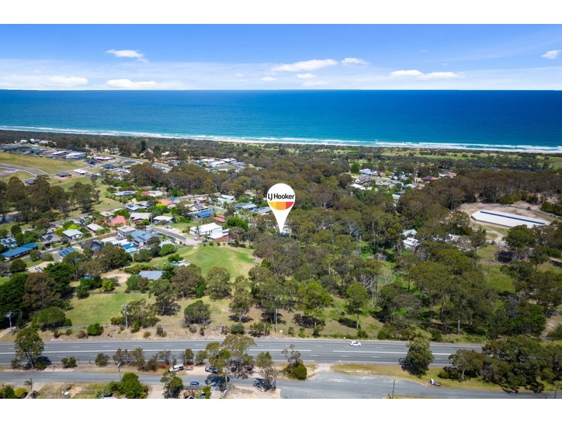 15 Christopher Court, Lakes Entrance VIC 3909