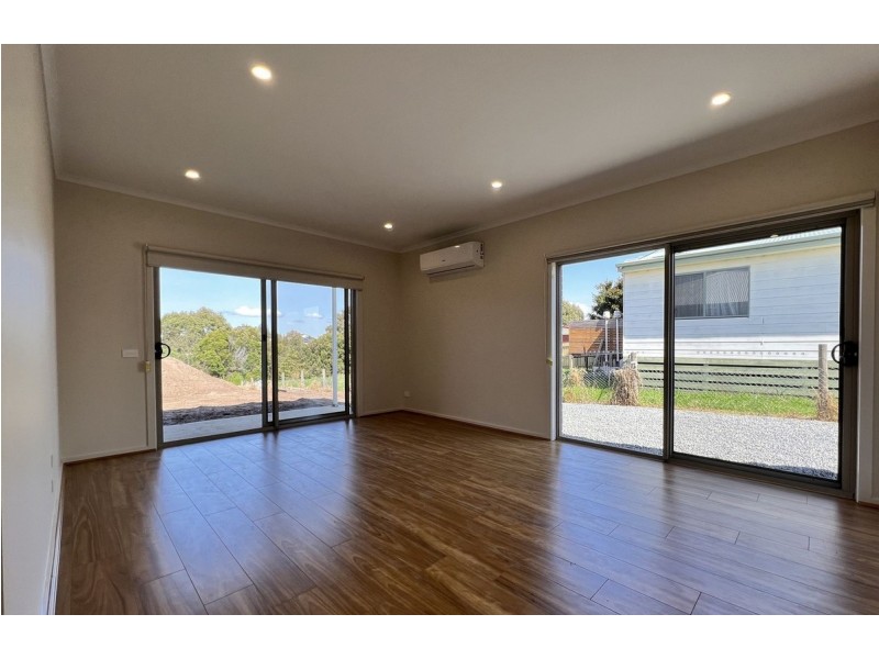 14 Swan Drive, Metung VIC 3904