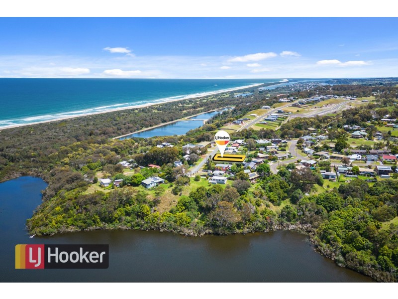 115 Lake Bunga Beach Road, Lake Bunga VIC 3909
