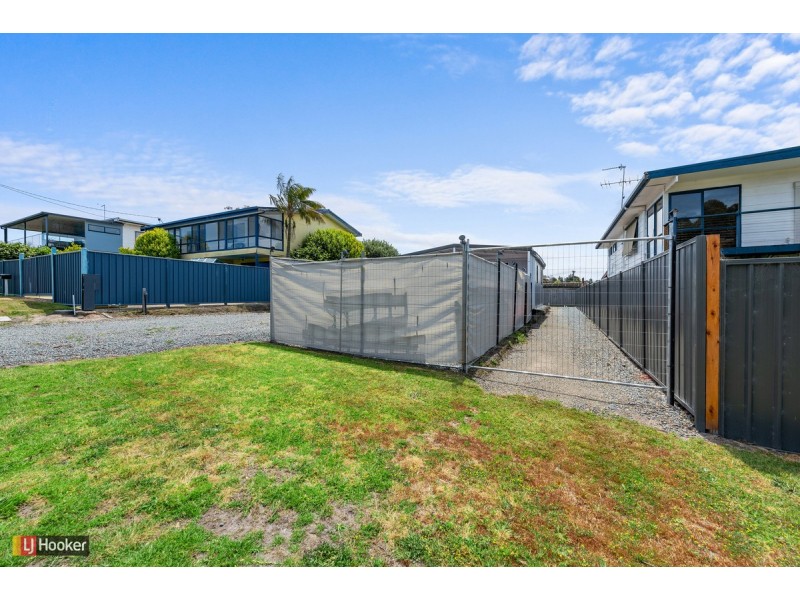 115 Lake Bunga Beach Road, Lake Bunga VIC 3909