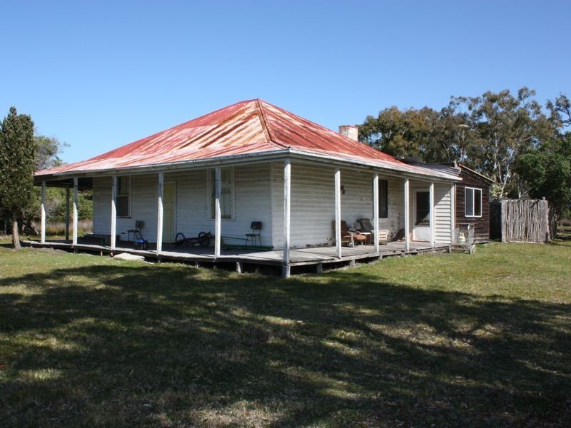 CA Base 11 Boole Poole, Metung VIC 3904