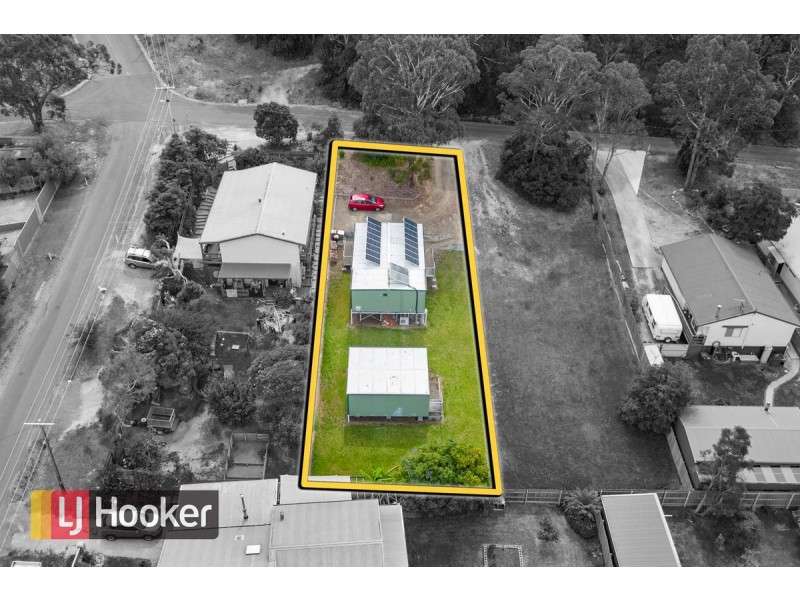 68 Ocean View Parade, Lakes Entrance VIC 3909