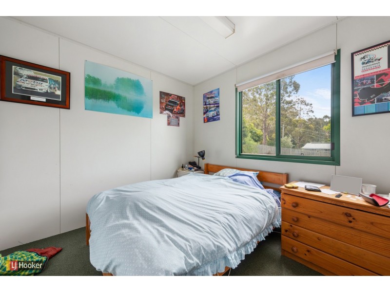 68 Ocean View Parade, Lakes Entrance VIC 3909