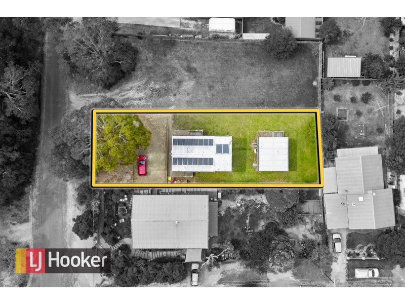 68 Ocean View Parade, Lakes Entrance VIC 3909