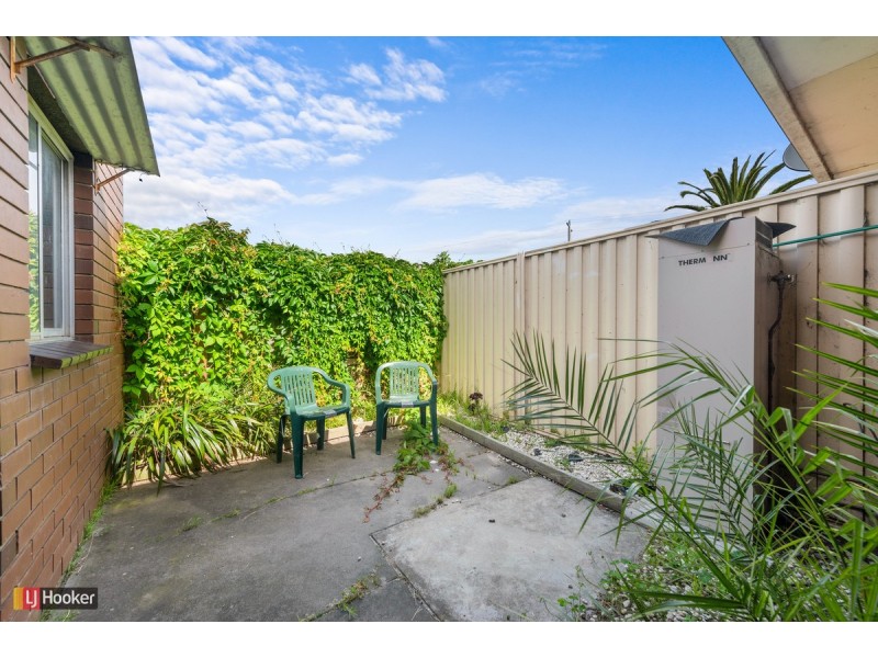 4/28 Rowe Street, Lakes Entrance VIC 3909