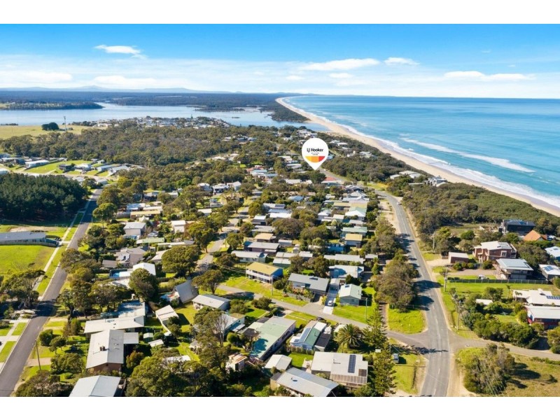 495 Lake Tyers Beach Road, Lake Tyers Beach VIC 3909