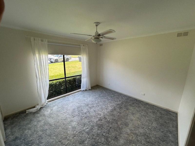 31 Lakeview Drive, Lakes Entrance VIC 3909