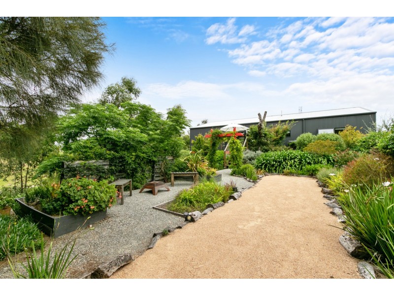 5 Seagull Avenue, Metung VIC 3904