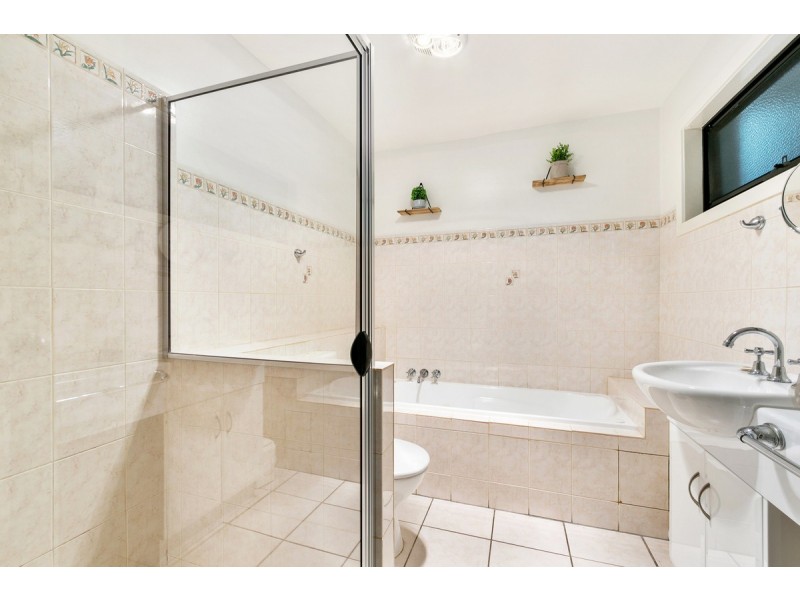 1/9-11 Kurnai Avenue, Metung VIC 3904