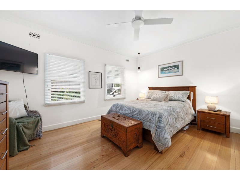 1/16 Bulmer Street, Lakes Entrance VIC 3909