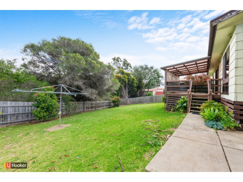 15 Tambo Court, Kalimna VIC 3909