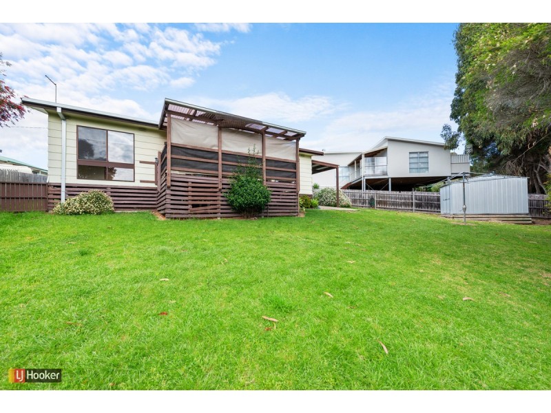 15 Tambo Court, Kalimna VIC 3909