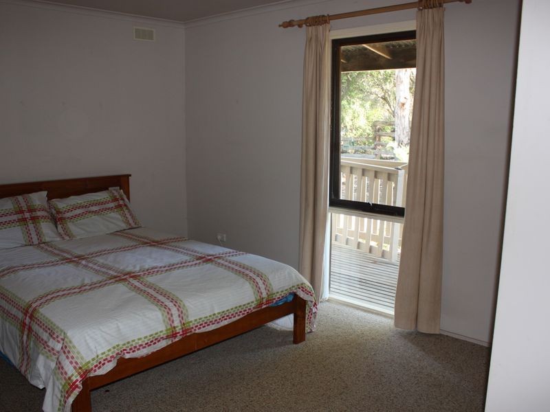 49 Gilsenans Drive, Metung VIC 3904