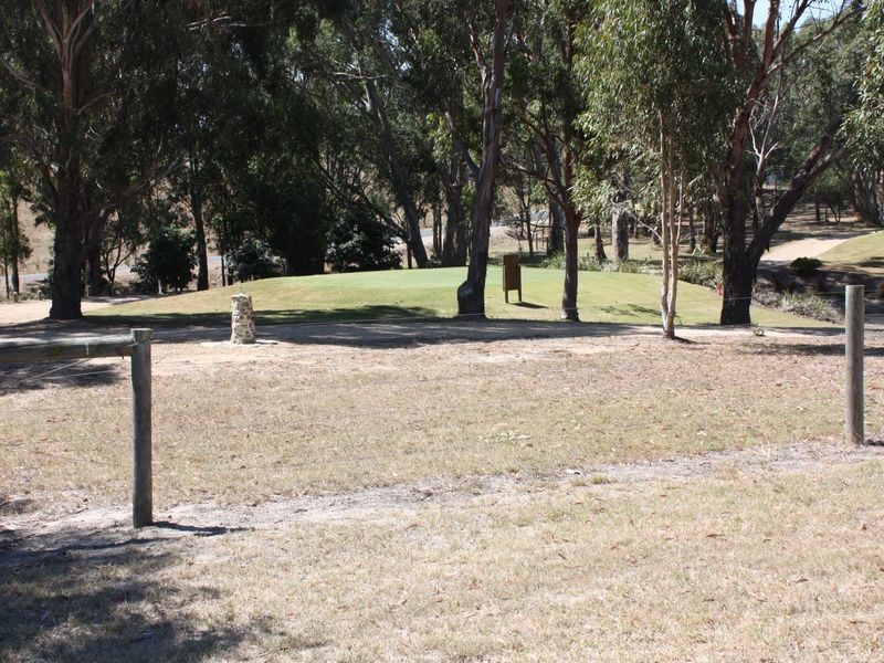 7 Kingscove Blvd, Metung VIC 3904