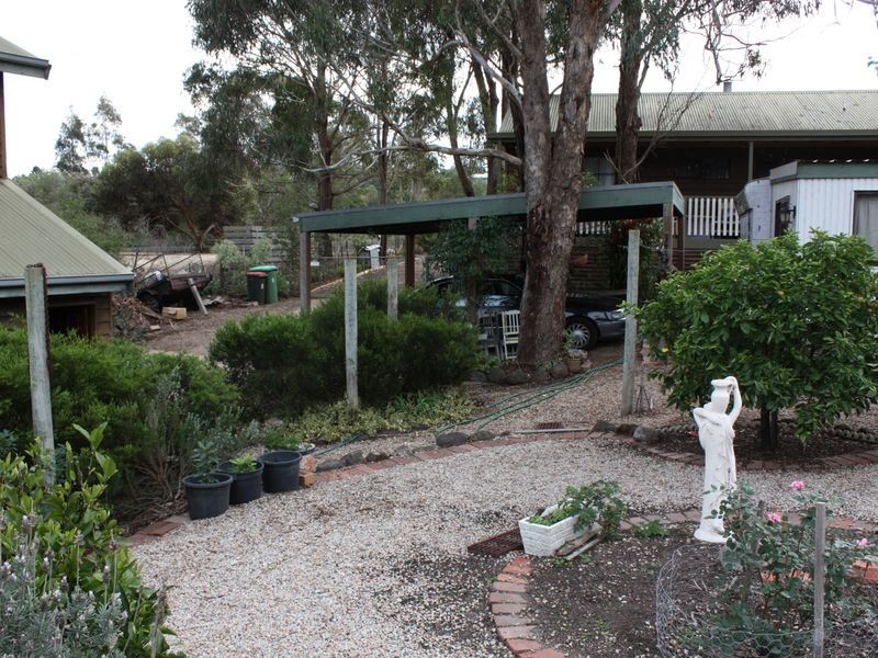 77 Park Road, Metung VIC 3904