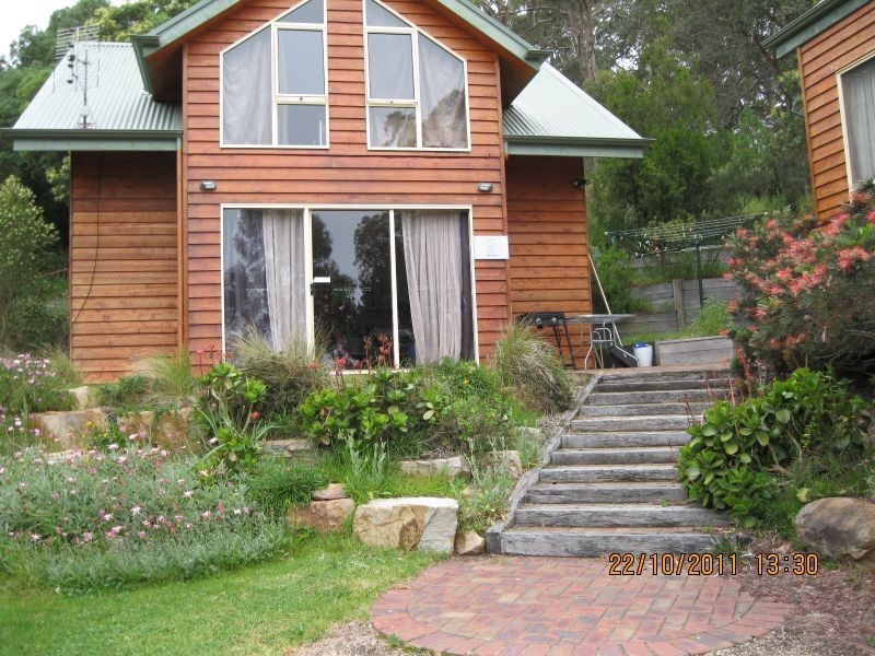 50 Mairburn Road, Metung VIC 3904