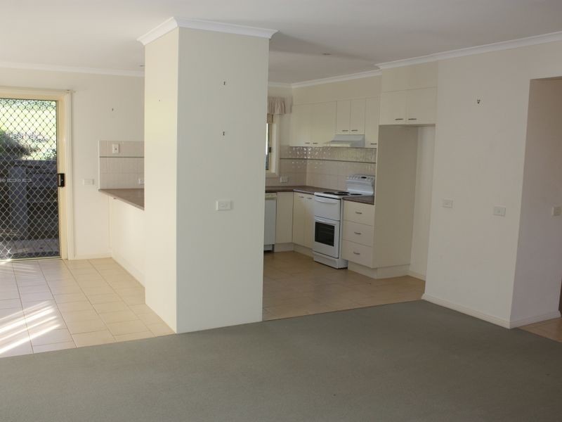 2/5 Kingscote Drive, Metung VIC 3904