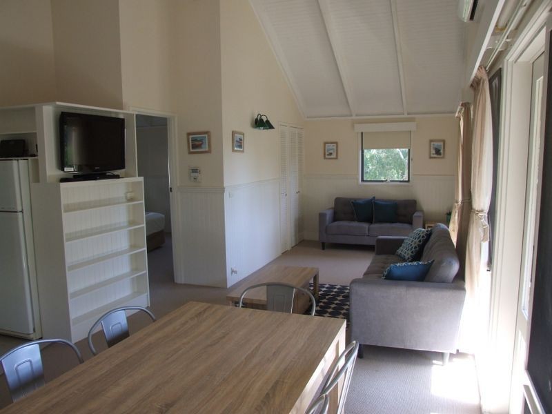 5/155 Metung Rd.      (McMillans), Metung VIC 3904