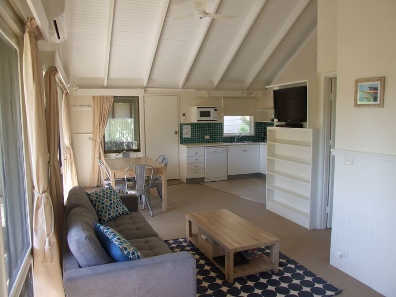 5/155 Metung Rd.      (McMillans), Metung VIC 3904