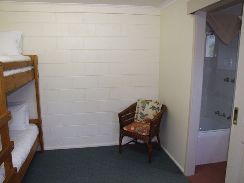 5/155 Metung Rd.      (McMillans), Metung VIC 3904