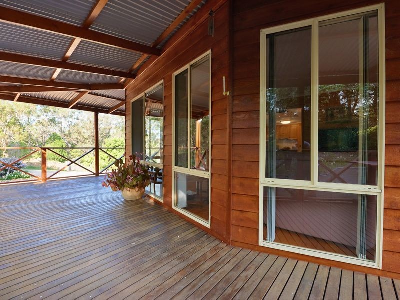 29 Wood Street, Metung VIC 3904