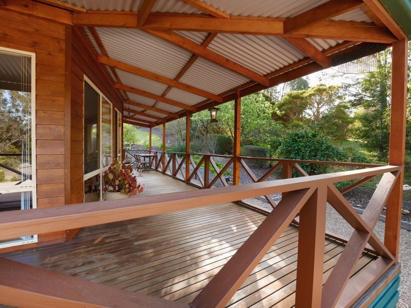 29 Wood Street, Metung VIC 3904