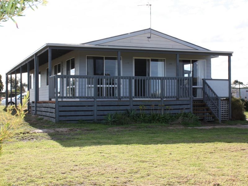 7 Brolga Grove, Metung VIC 3904