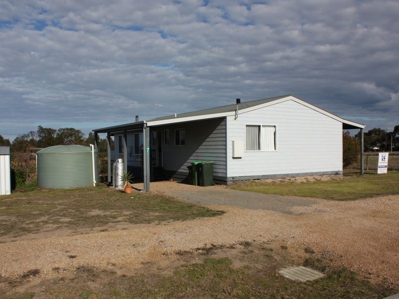 7 Brolga Grove, Metung VIC 3904
