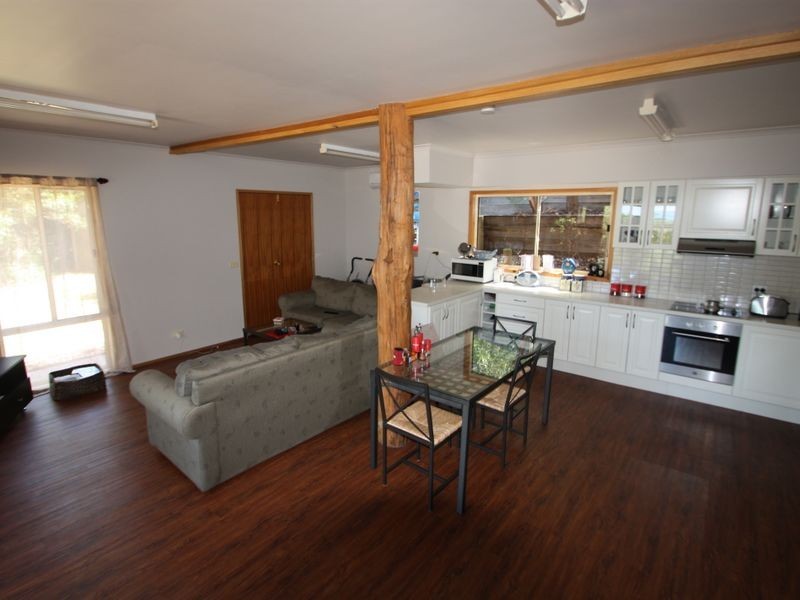 50 Mairburn Road, Metung VIC 3904