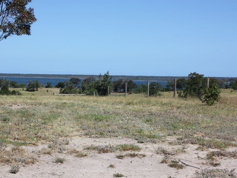 19 Plateau Avenue, Metung VIC 3904