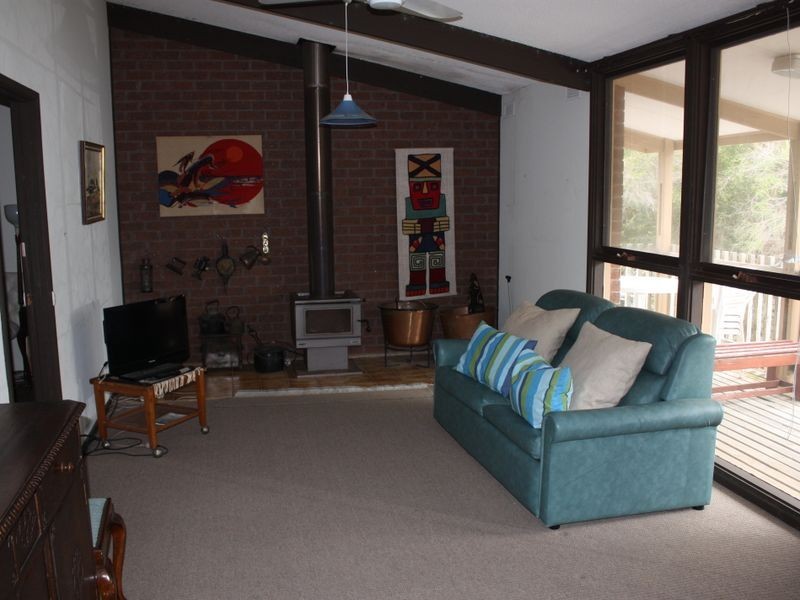 14 Adsal Court, Metung VIC 3904