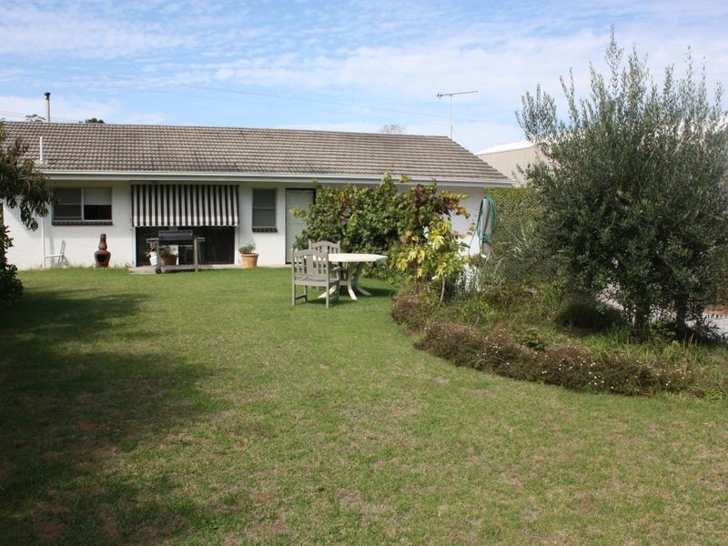 73 Metung Road, Metung VIC 3904