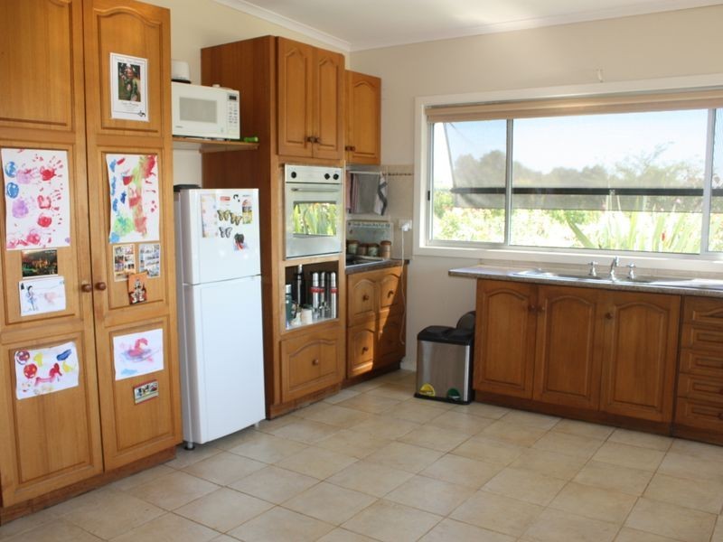 110 Normans Road, Metung VIC 3904