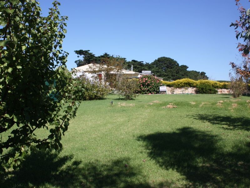 110 Normans Road, Metung VIC 3904