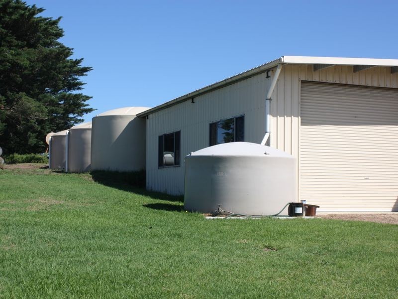 110 Normans Road, Metung VIC 3904
