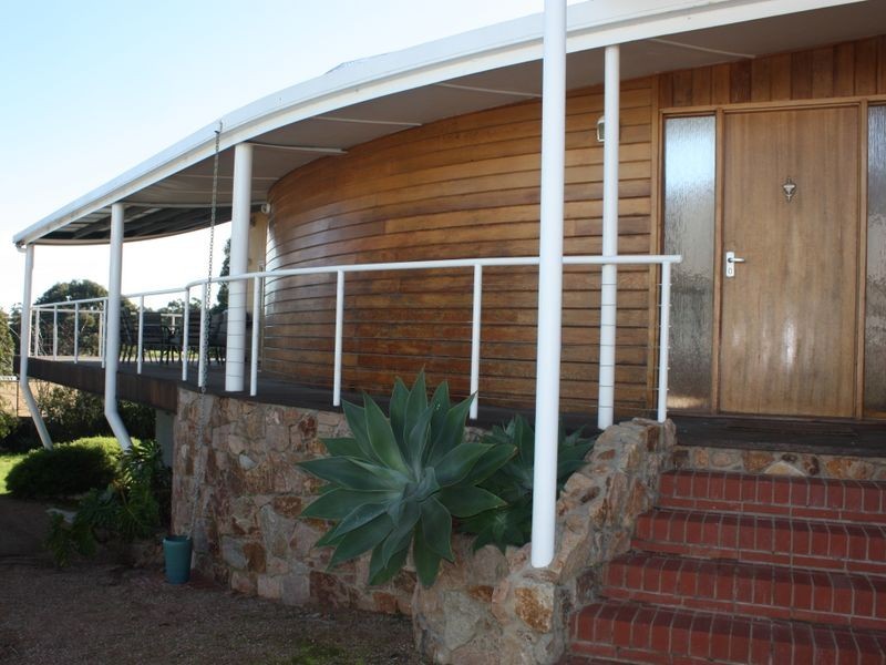 26 Leighton Bay Drive, Metung VIC 3904