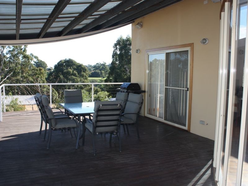 26 Leighton Bay Drive, Metung VIC 3904
