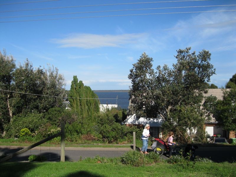 5 Lake Grove,, Metung VIC 3904