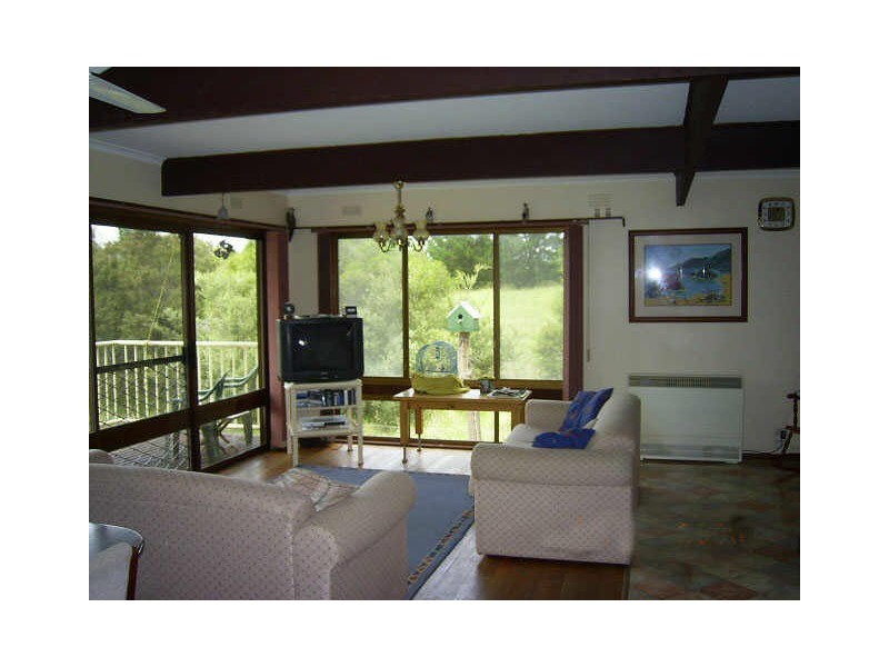 15 Lakeshore Drive, Nungurner VIC 3909