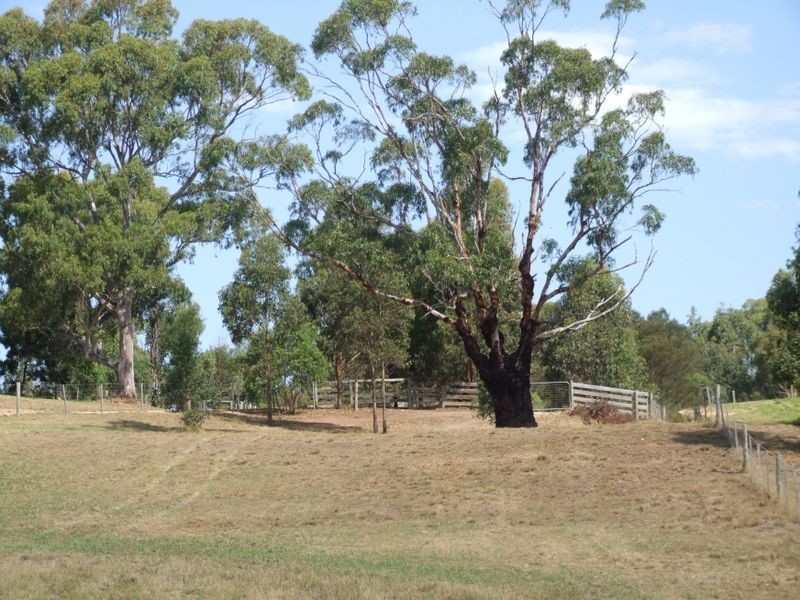 32 Kingscote Drive, Metung VIC 3904