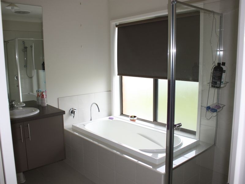 10 Georges Tce, Swan Reach VIC 3903