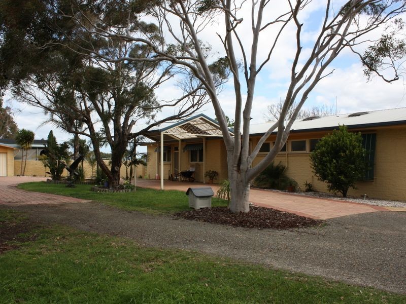 325 Punt Road, Metung VIC 3904