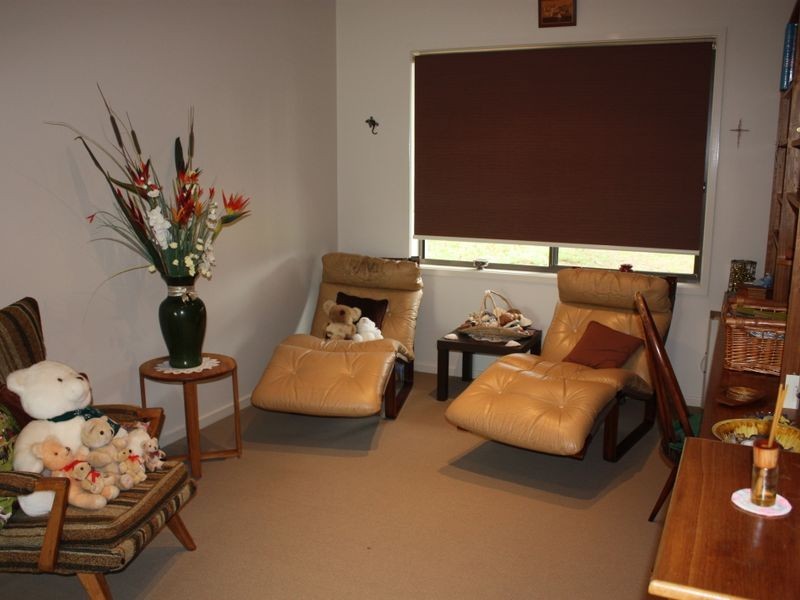 60 Kingscove  Blvd, Metung VIC 3904