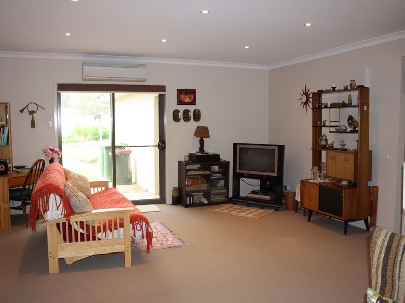 60 Kingscove  Blvd, Metung VIC 3904