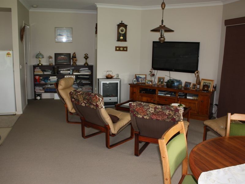 60 Kingscove  Blvd, Metung VIC 3904