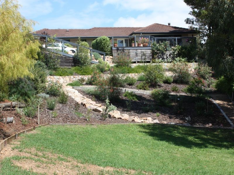 15 Nicholas Avenue, Metung VIC 3904