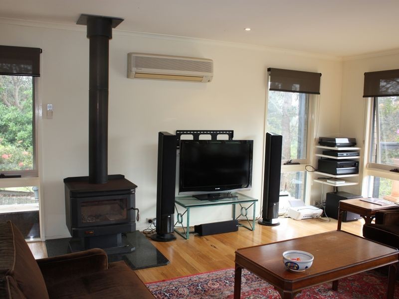 15 Nicholas Avenue, Metung VIC 3904