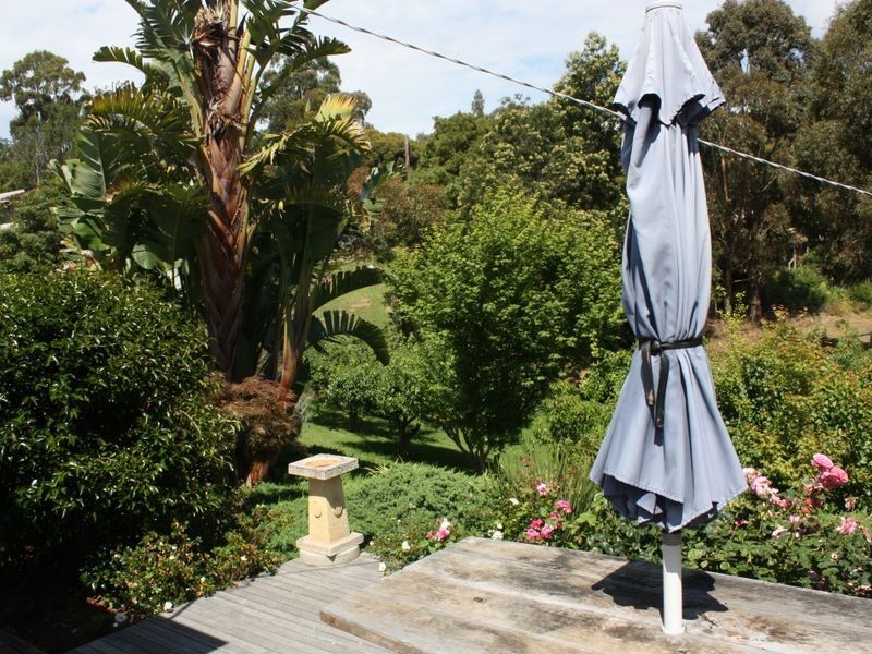 15 Nicholas Avenue, Metung VIC 3904