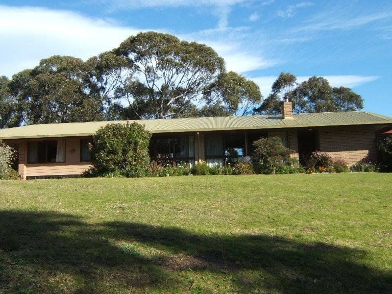 2 LANDSCAPE DRIVE, Metung VIC 3904