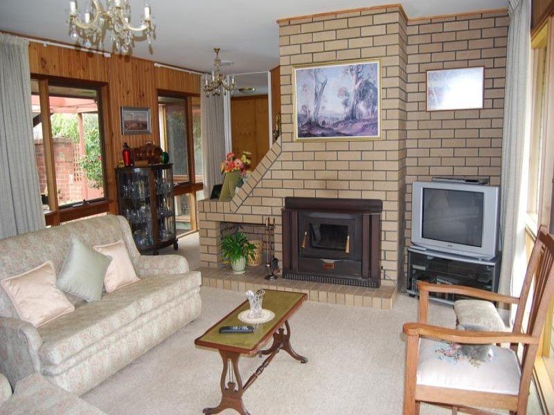 2 LANDSCAPE DRIVE, Metung VIC 3904